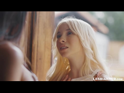 ❤️ Nwa agbọghọ na-abịa n'ụlọ a ọnwa ole na ole ka e mesịrị na-ejedebe na-eri ya stepmom si ọtụ ❤️ Anal video ️❤